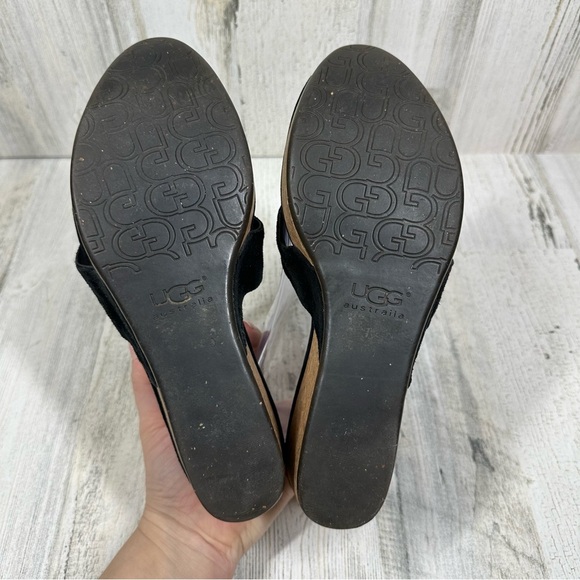 UGG Women's Azure Wedge Platform Thong Slide Sandals #133 - Picture 12 of 12